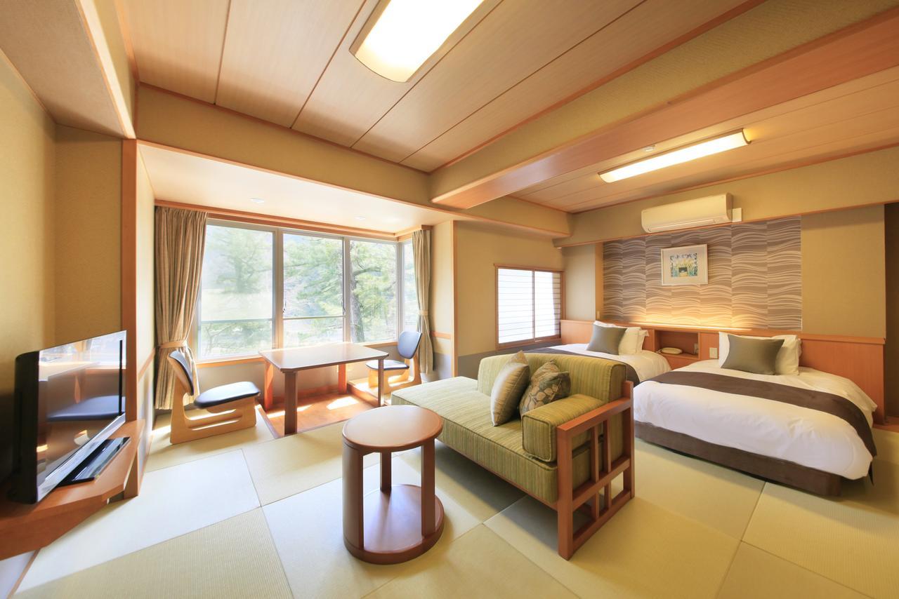 Shimobe Hotel Minobu Exterior foto